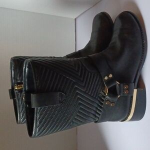 Vince Camuto Waldan Women's 8.5 M Black Leather Quilted Moto Mid-Calf Boots